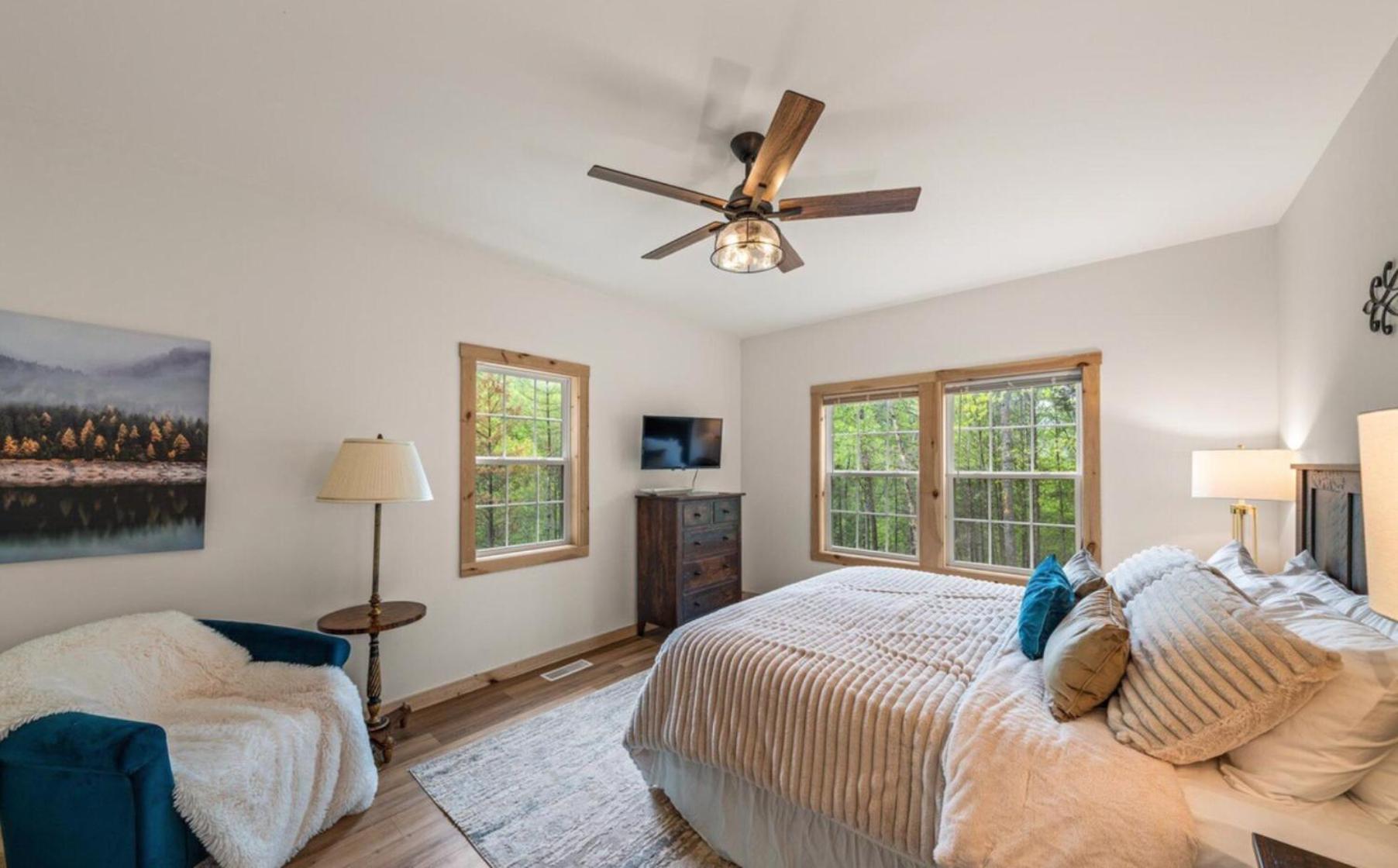 Luxe Retreat - June Sale! - Easy Drive - Xl Swim Spa - Award Winning! Sevierville Exteriér fotografie